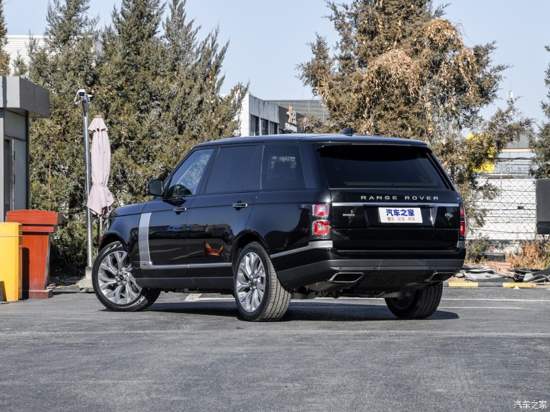 路(lù)虎攬勝行(xíng)政版